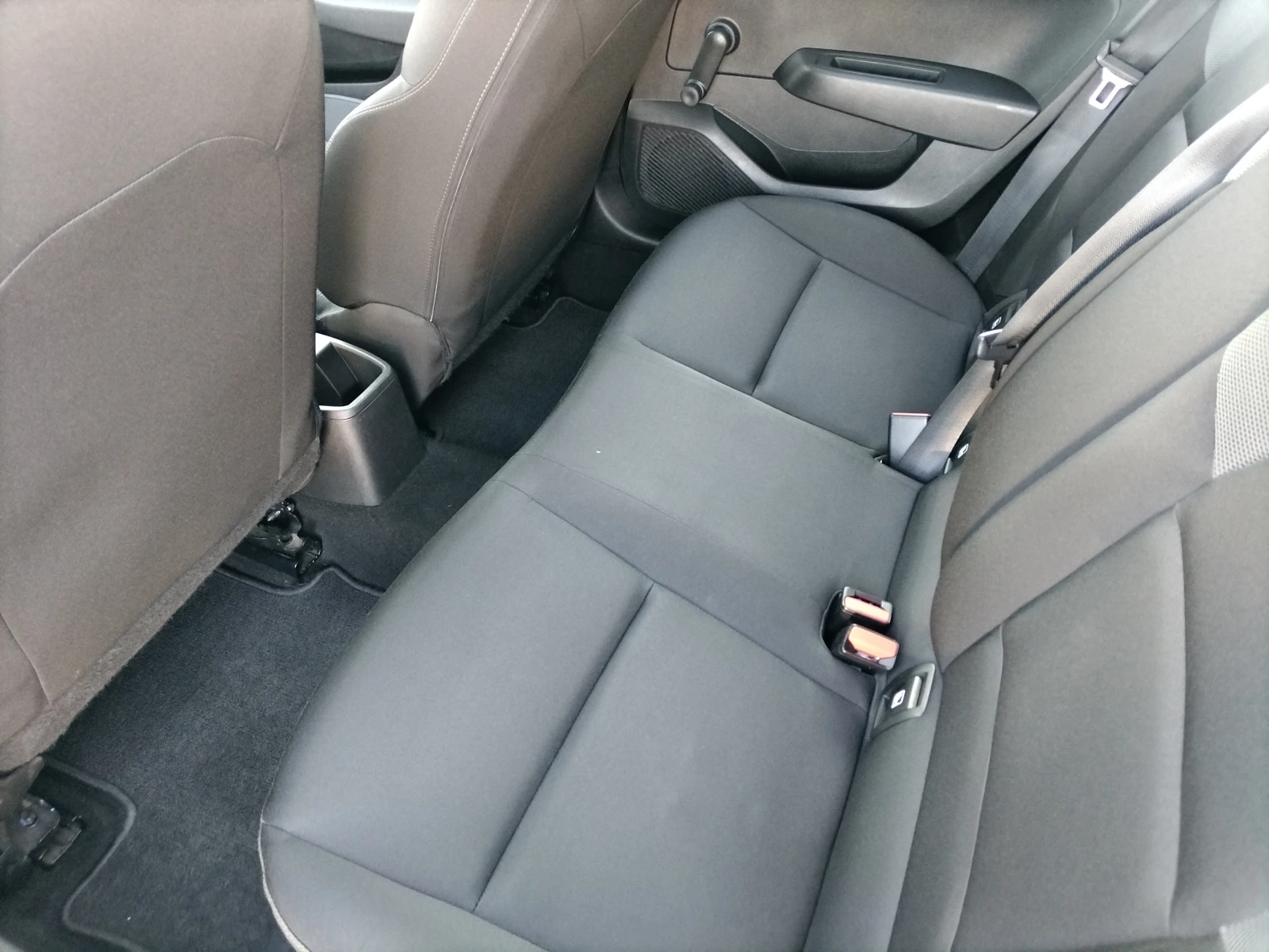 Renault Clio 1.0TCe100�.�. | Mobile.bg � ����������� 12