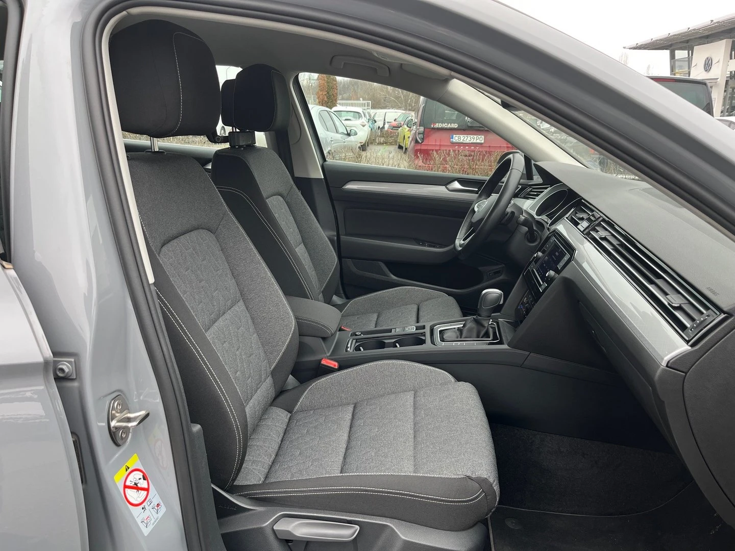 VW Passat Business 2.0 TDI SCR DSG | Mobile.bg � ����������� 8