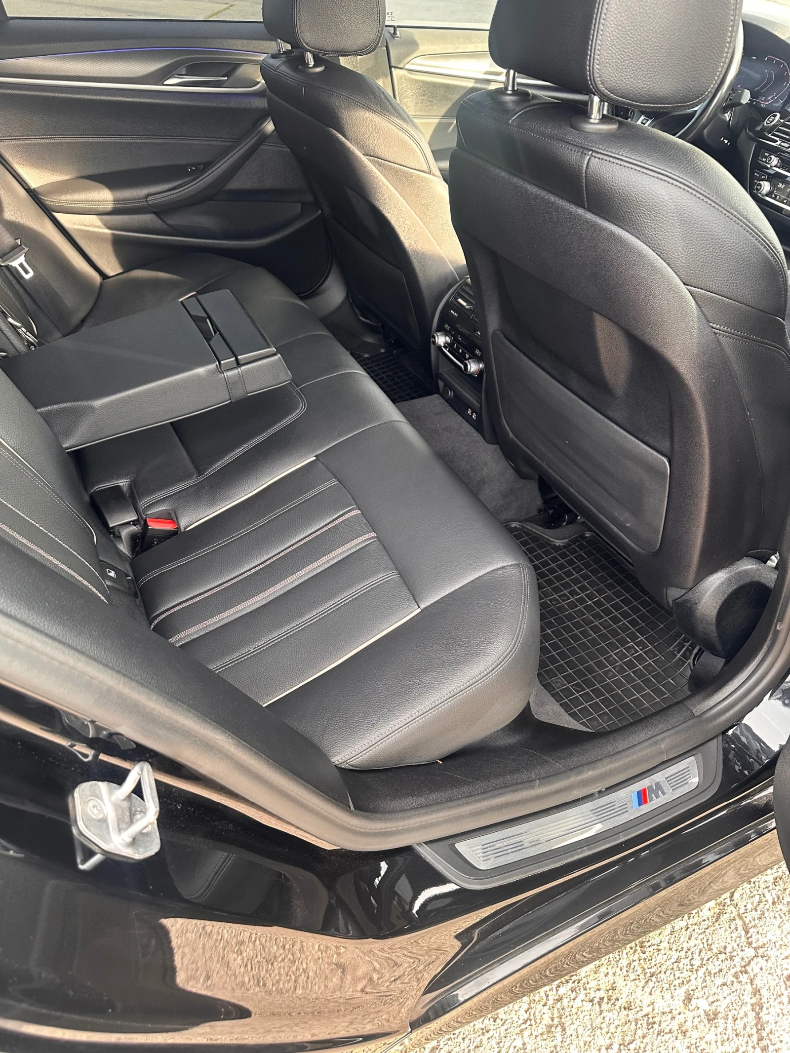 BMW 530 D M-PAKET, снимка 16 - Автомобили и джипове - 53854683