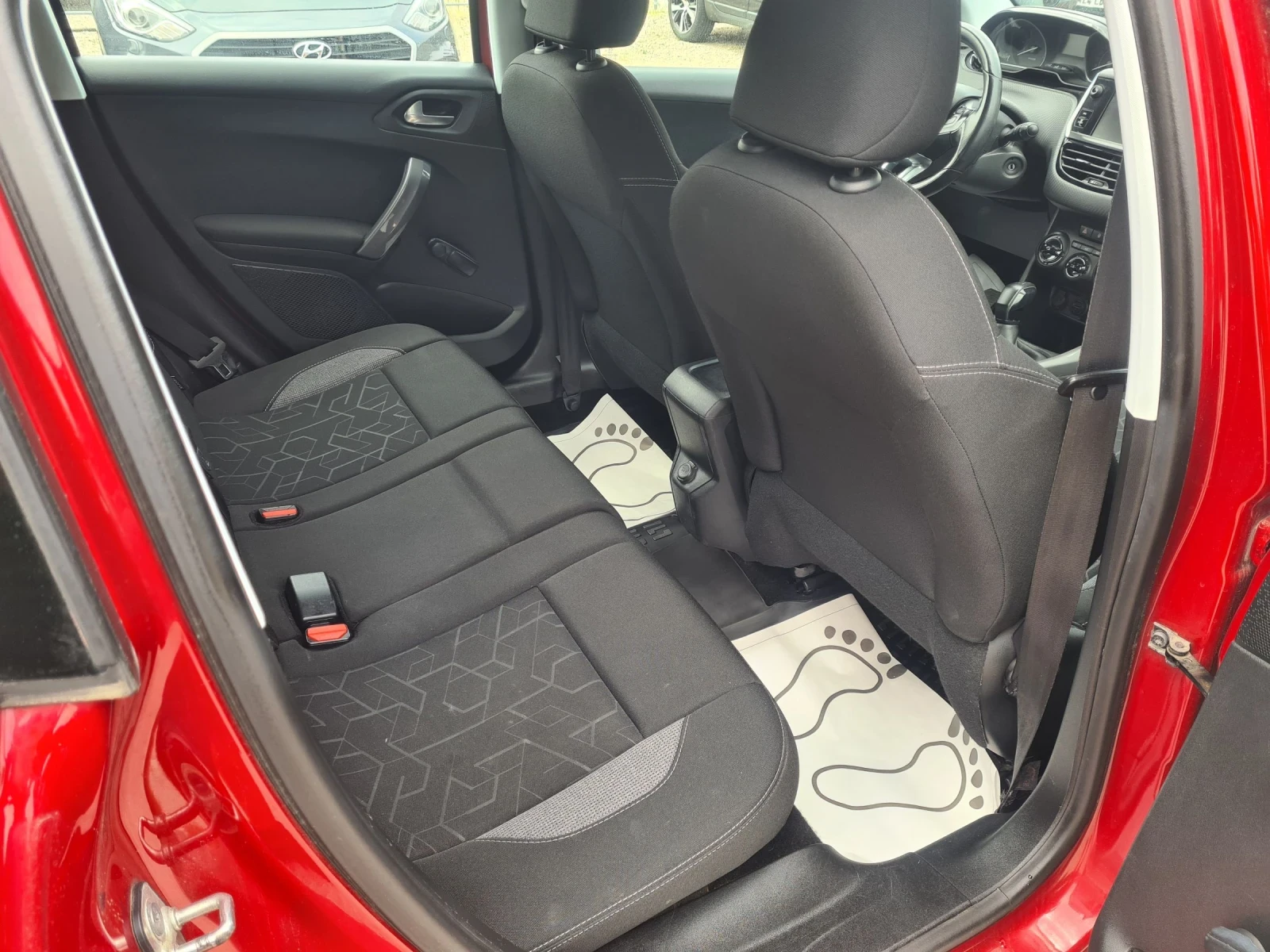 Peugeot 2008 1.6HDi 100p.s  | Mobile.bg � ����������� 11