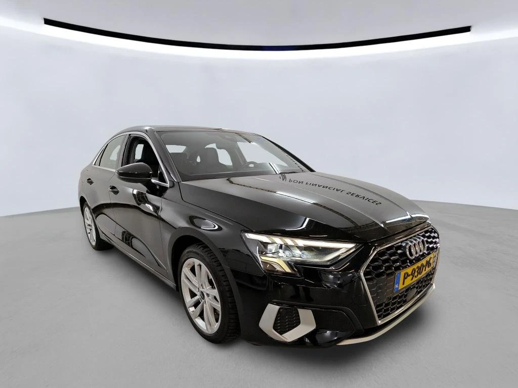 Audi A3  Advanced 