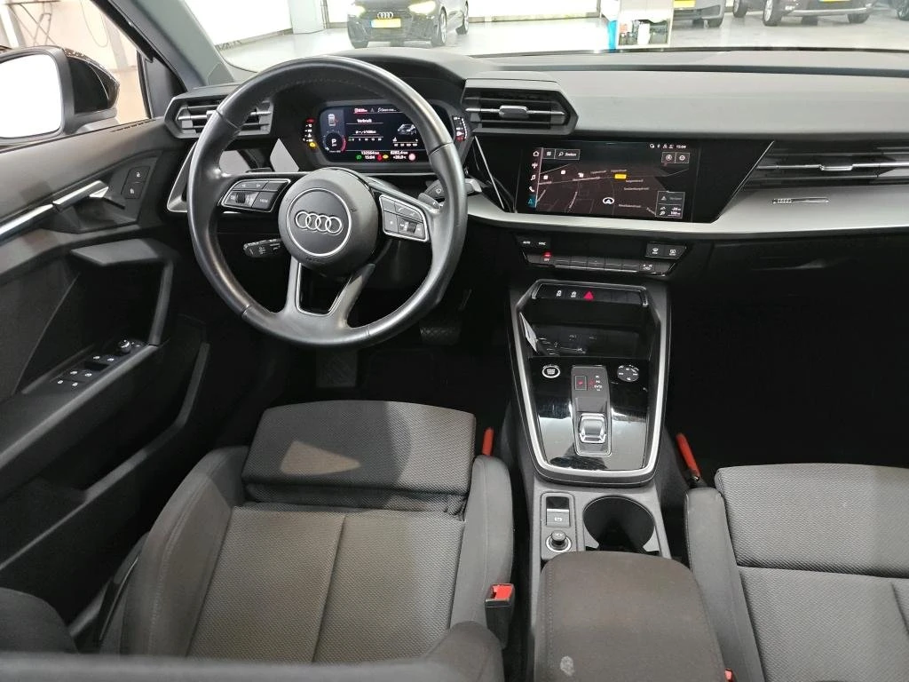 Audi A3  Advanced , снимка 8 - Автомобили и джипове - 54551890