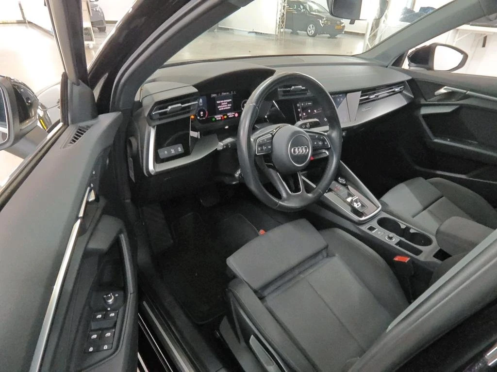 Audi A3  Advanced , снимка 9 - Автомобили и джипове - 54551890