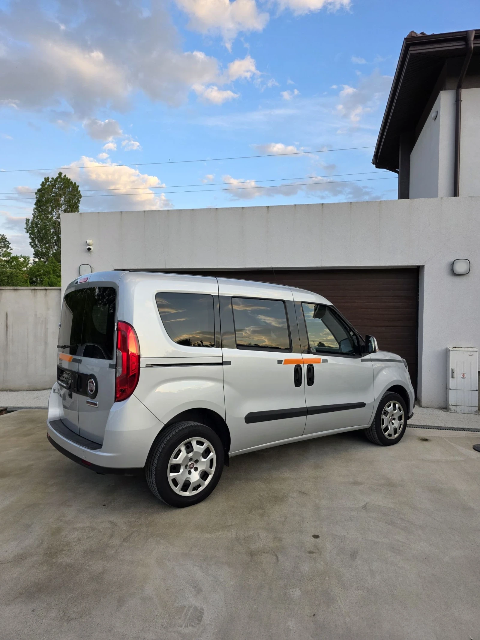 Fiat Doblo, снимка 4 - Автомобили и джипове - 54670502