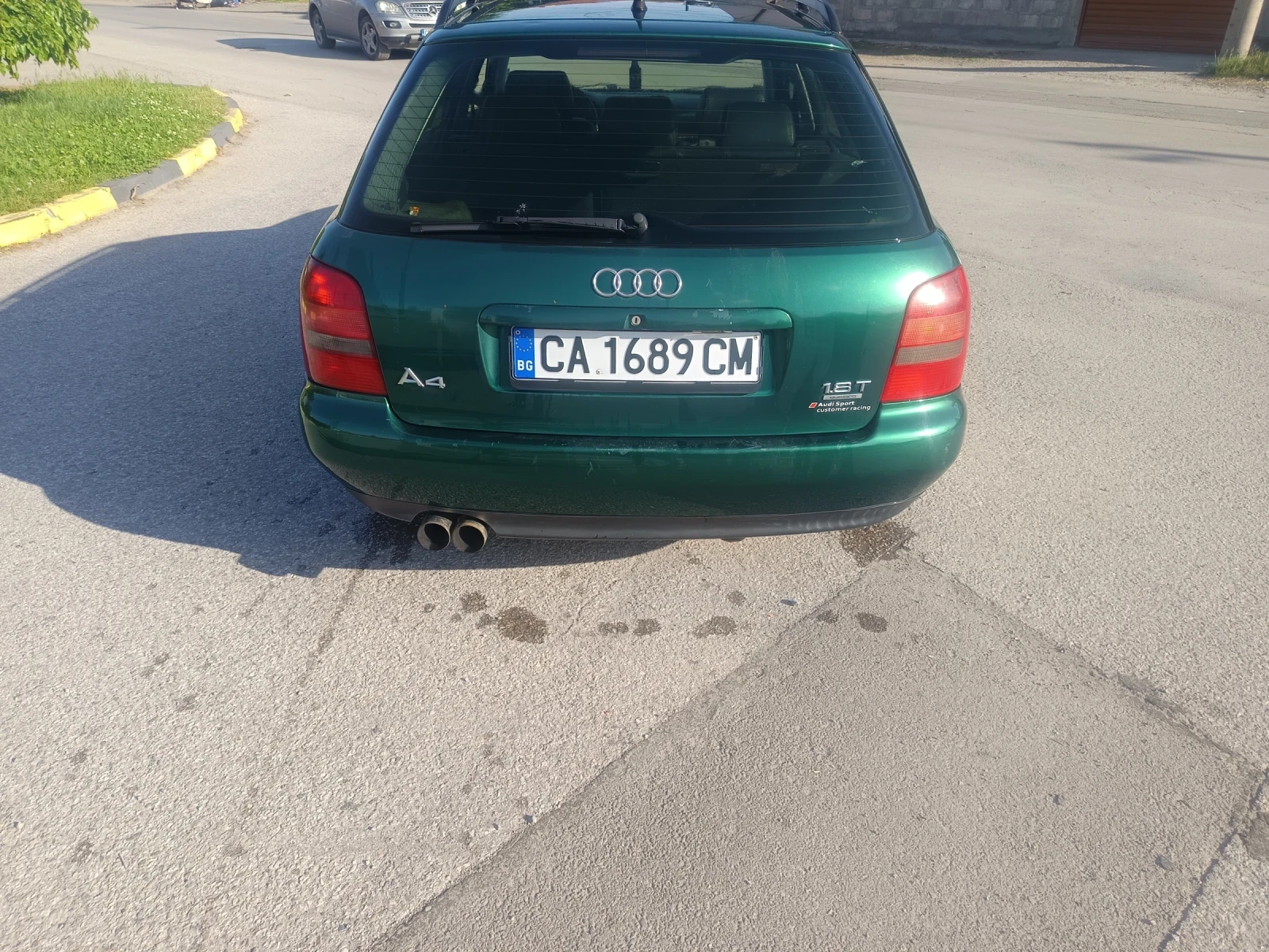 Audi A4 1.8т 4х4 газов инжекцион, снимка 5 - Автомобили и джипове - 54671742