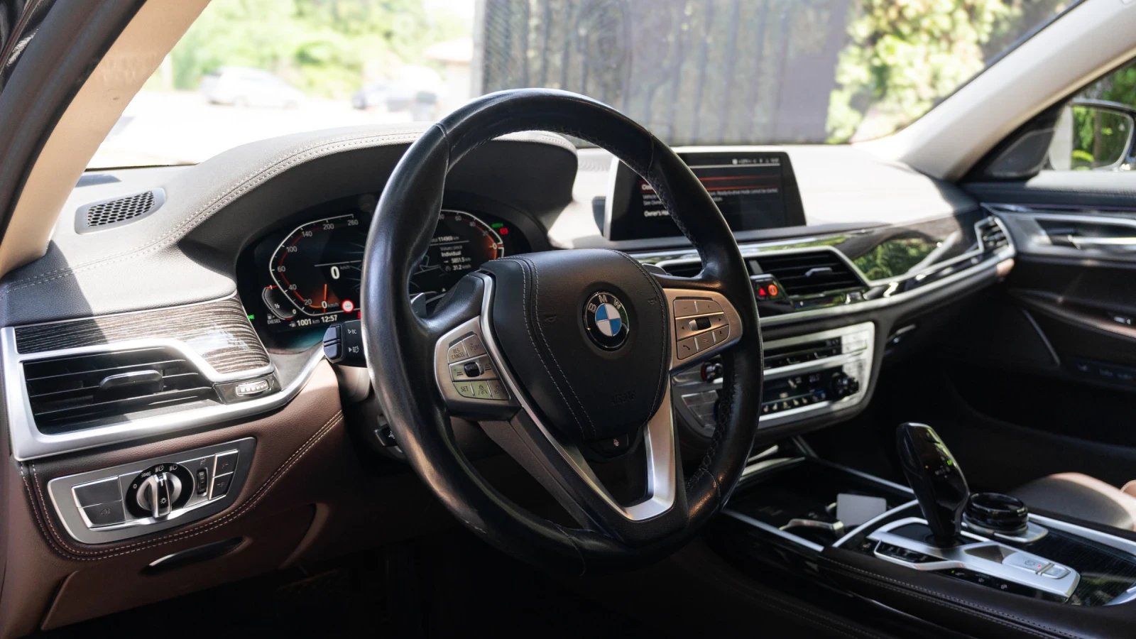 BMW 740, снимка 10 - Автомобили и джипове - 54697552