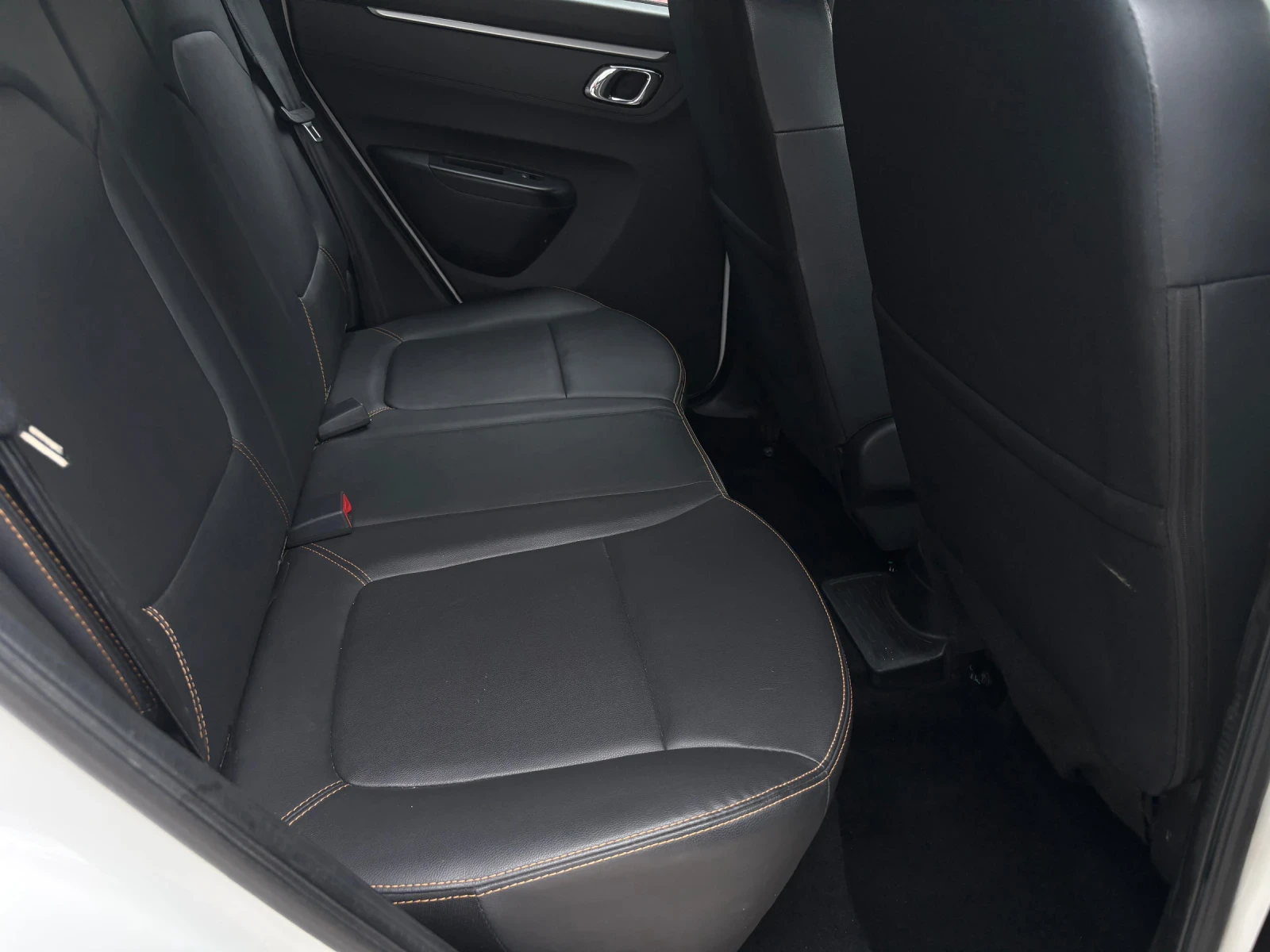 Dacia Spring Comfort Plus 45 CCS Гаранция , снимка 12 - Автомобили и джипове - 54780331