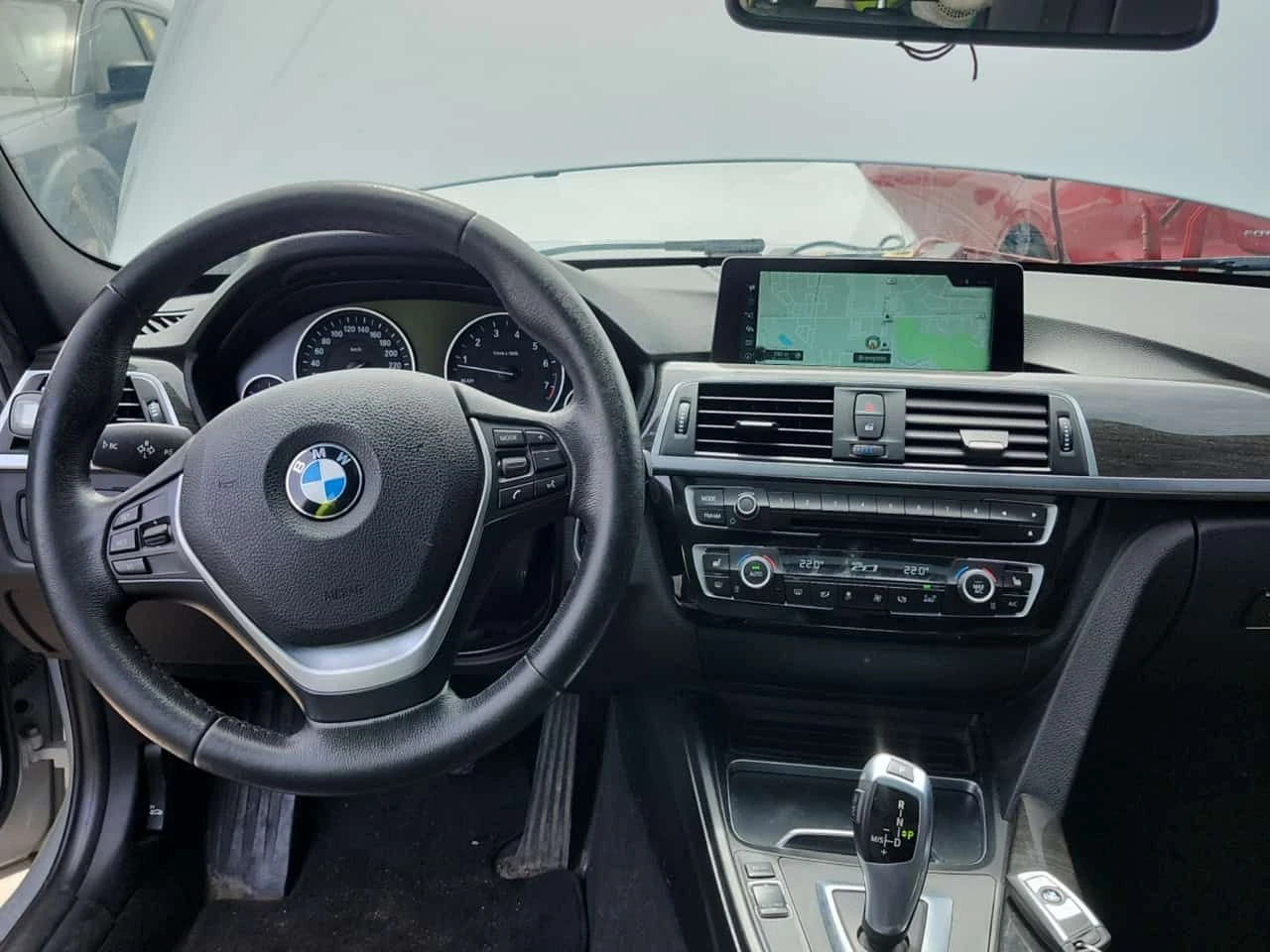 BMW 330 * XDRIVE * АВТОКРЕДИТ БЕЗ ПЪРВОНАЧАЛНА ВНОСКА, снимка 9 - Автомобили и джипове - 54864113