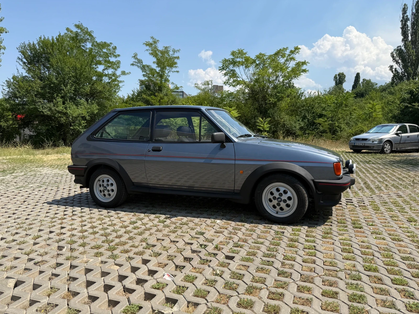 Ford Fiesta XR2 1.6 cvh , снимка 9 - Автомобили и джипове - 54918270