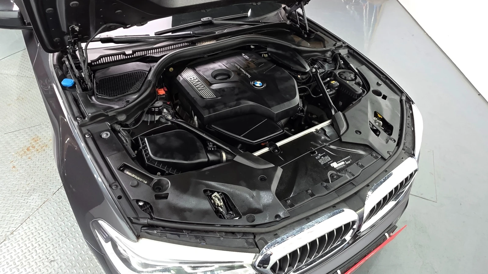 BMW 530 М ПАКЕТ/ПОДГРЕВ/ШИБЕДАХ/ПАМЕТ/ПОДГРЕВ/ДИСТ, снимка 4 - Автомобили и джипове - 55279421