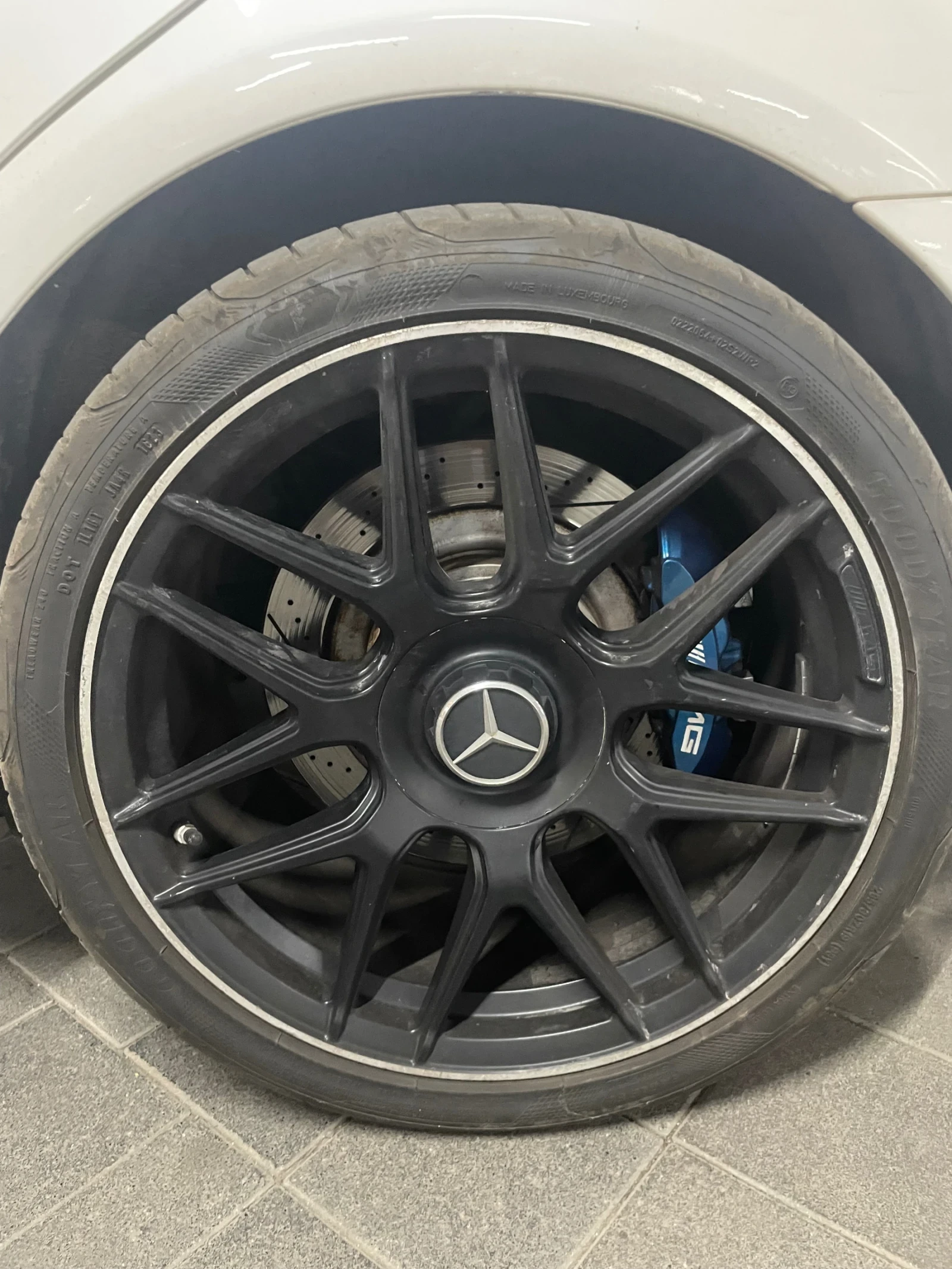 Mercedes-Benz CLS 63 AMG, снимка 10 - Автомобили и джипове - 55455910