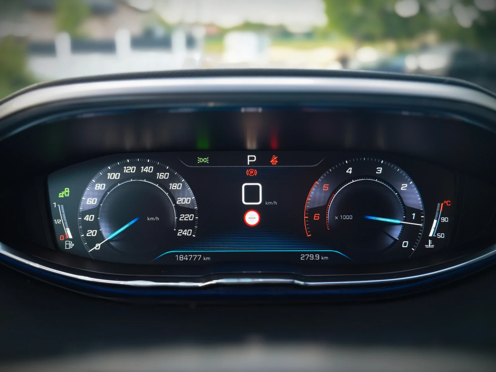 Peugeot 5008 Peugeot 5008 Peugeot 5008 2.0 BlueHDi (180hp) EAT8, снимка 10 - Автомобили и джипове - 55461887