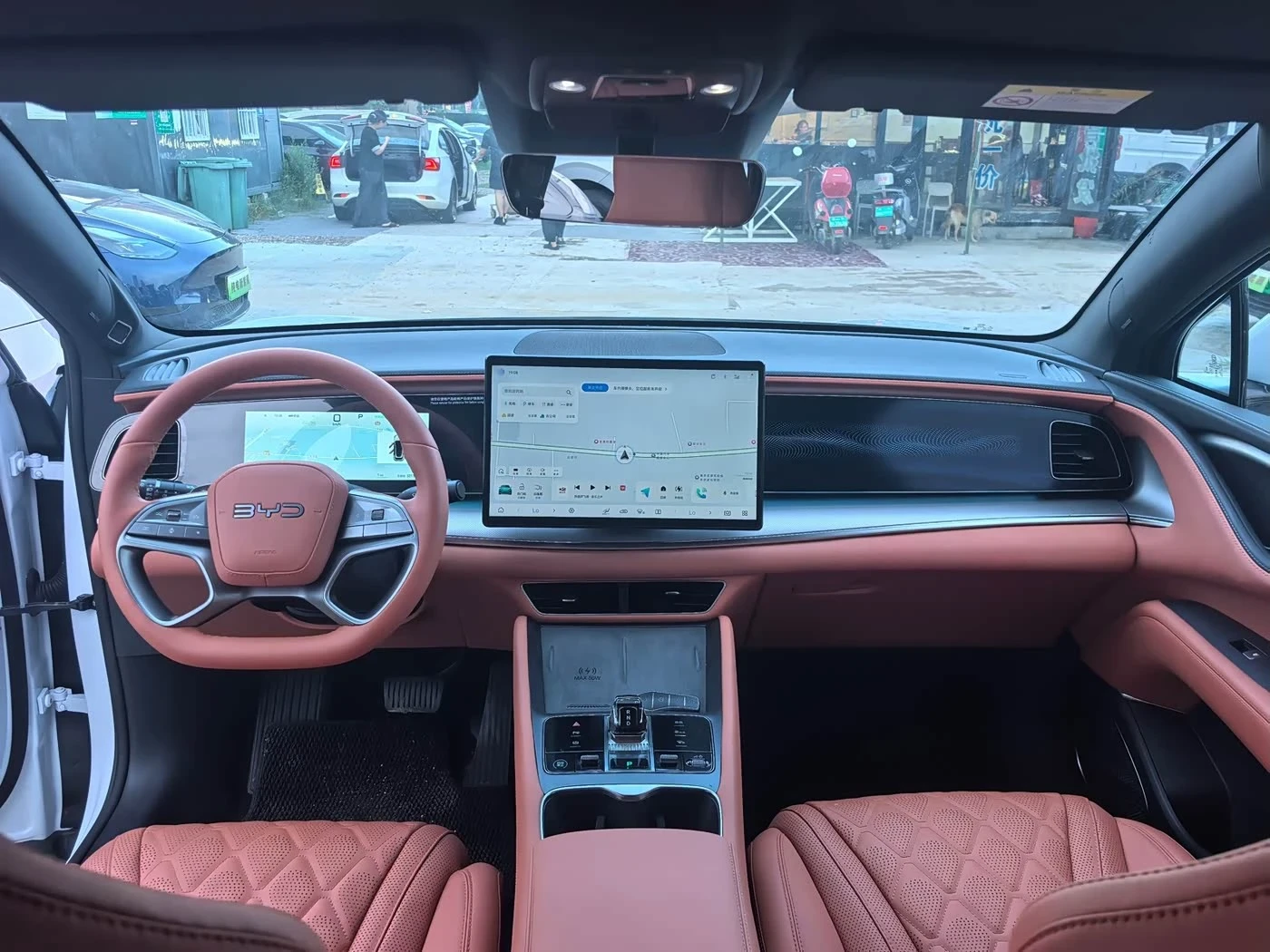 BYD Sealion 7 Smart Navigation 610 km autogeorge.com, снимка 8 - Автомобили и джипове - 55553915