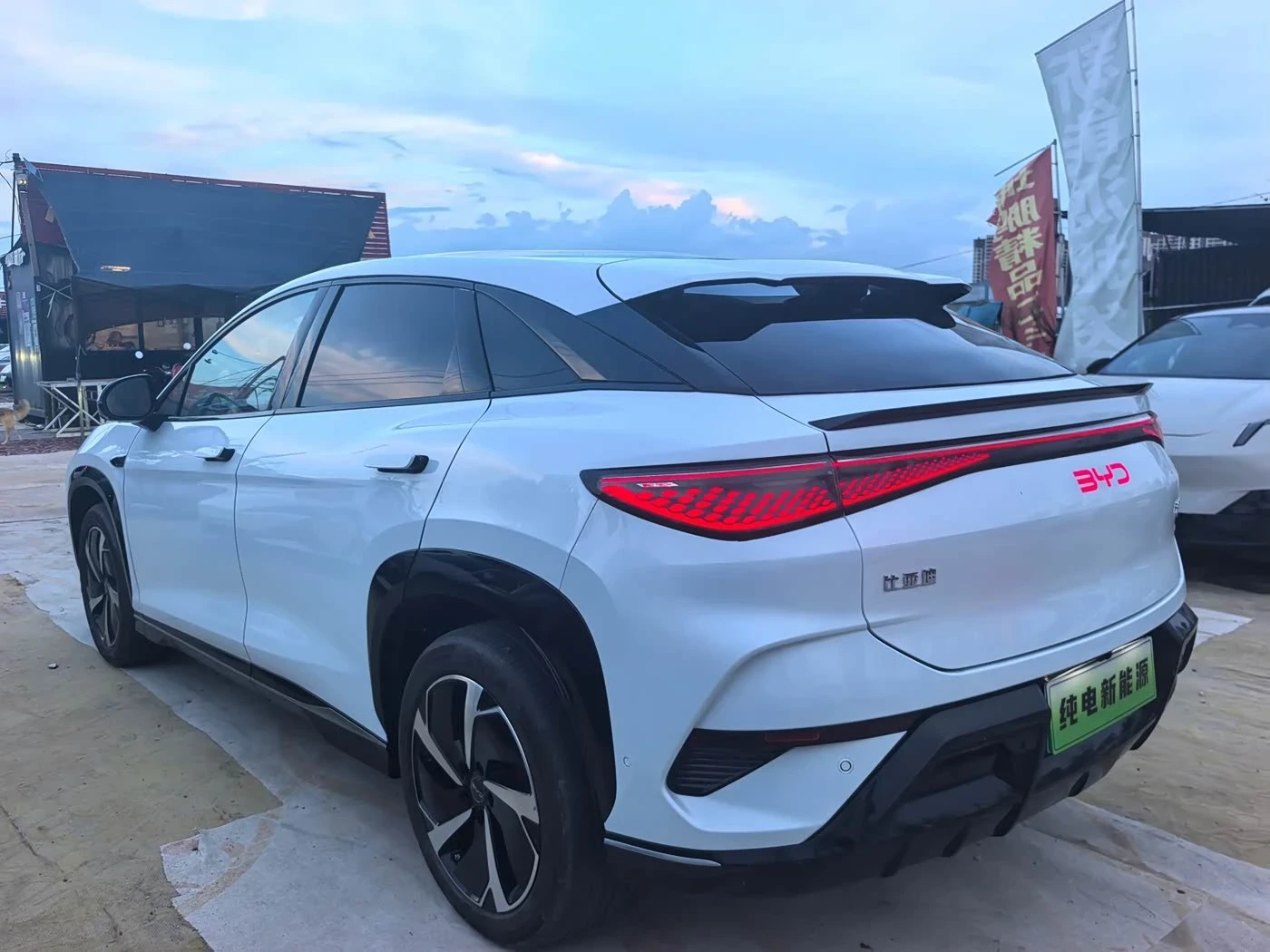 BYD Sealion 7 Smart Navigation 610 km autogeorge.com, снимка 4 - Автомобили и джипове - 55553915