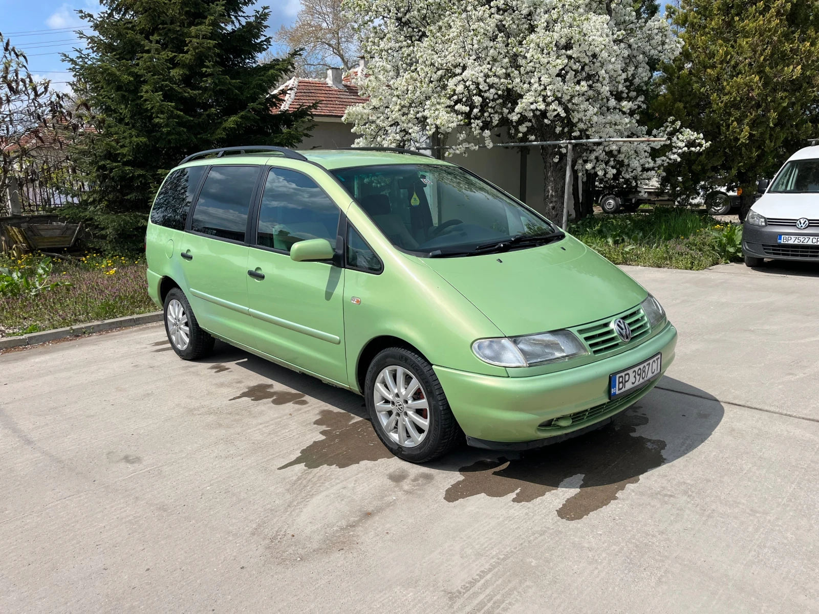 VW Sharan 1.9 TDI 110hp, снимка 2 - Автомобили и джипове - 55987790
