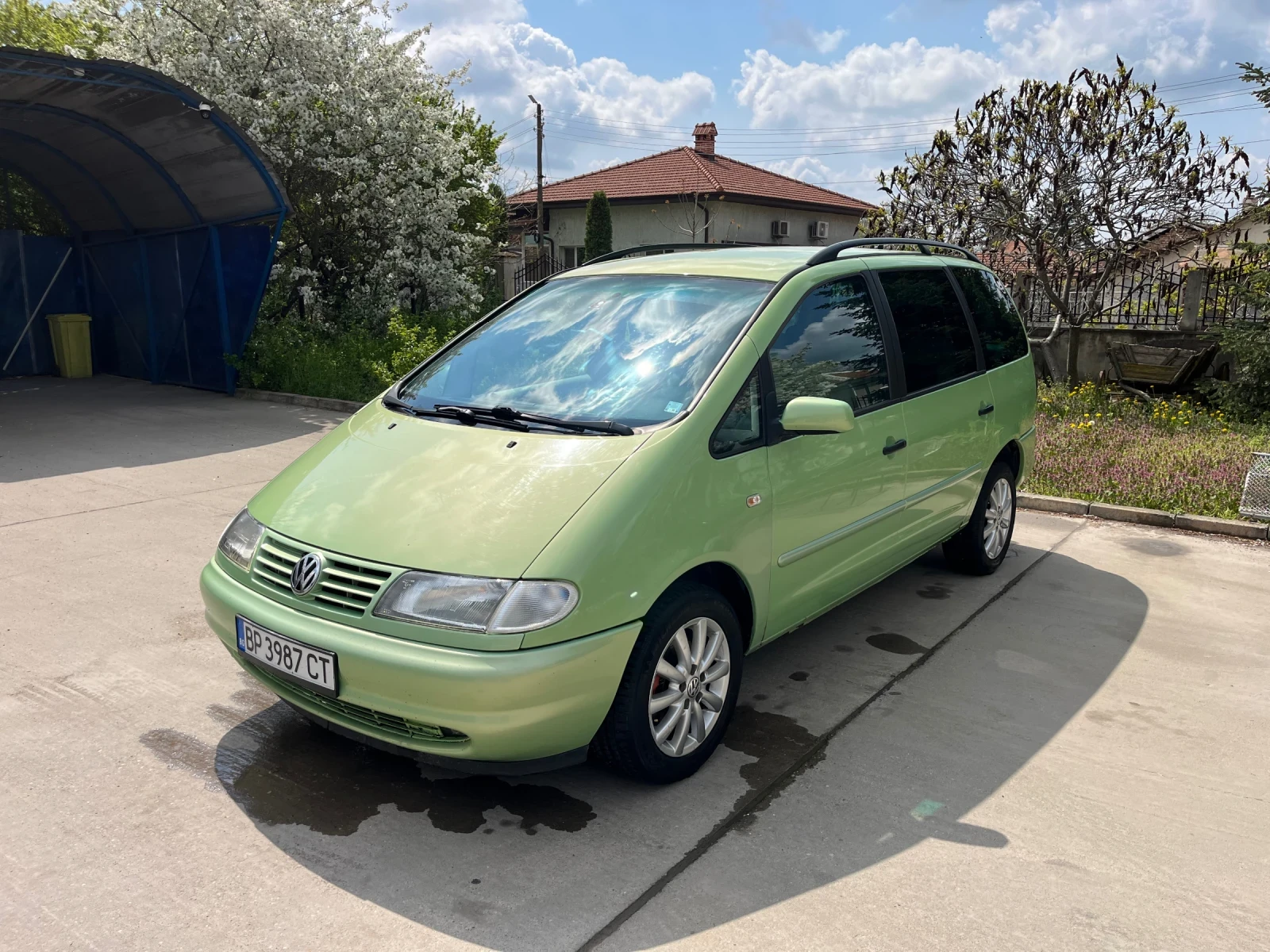 VW Sharan 1.9 TDI 110hp