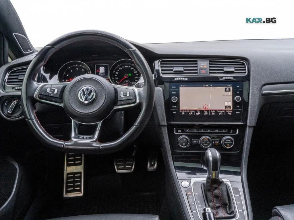 VW Golf АвтоКредит * (ЦЕНА ДО БГ), снимка 13 - Автомобили и джипове - 56087019
