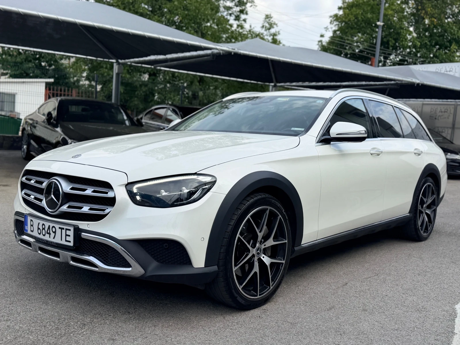 Mercedes-Benz E 220 d T 4Matic All-Terrain Distronic Keyless Multibeam