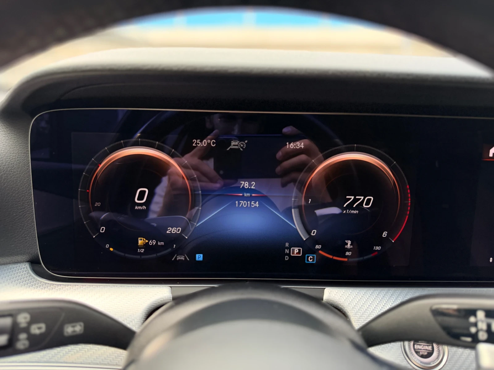 Mercedes-Benz E 220 d T 4Matic All-Terrain Distronic Keyless Multibeam, снимка 10 - Автомобили и джипове - 56165430