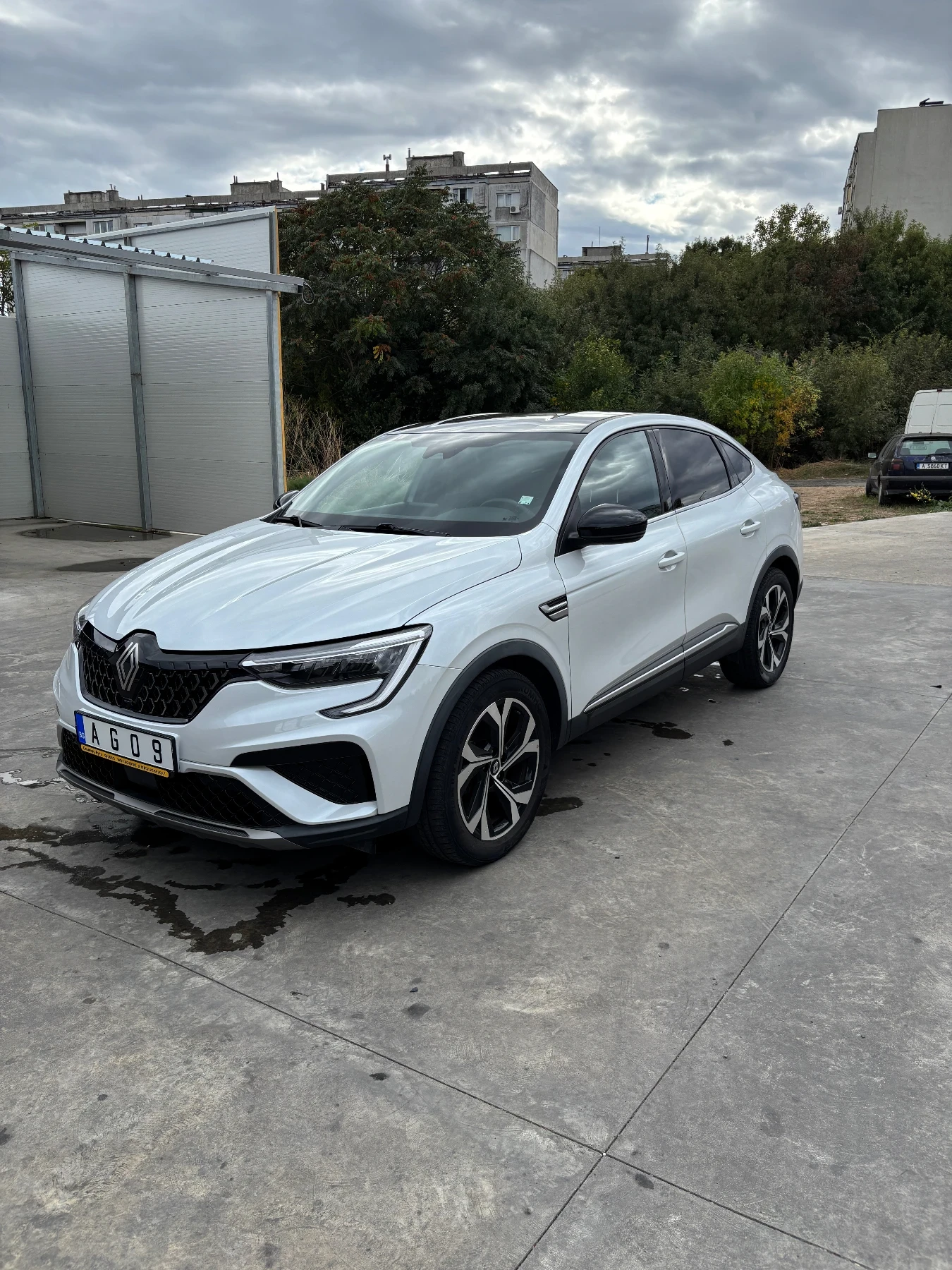 Renault Arkana mild hybrid EDC, снимка 4 - Автомобили и джипове - 56226847