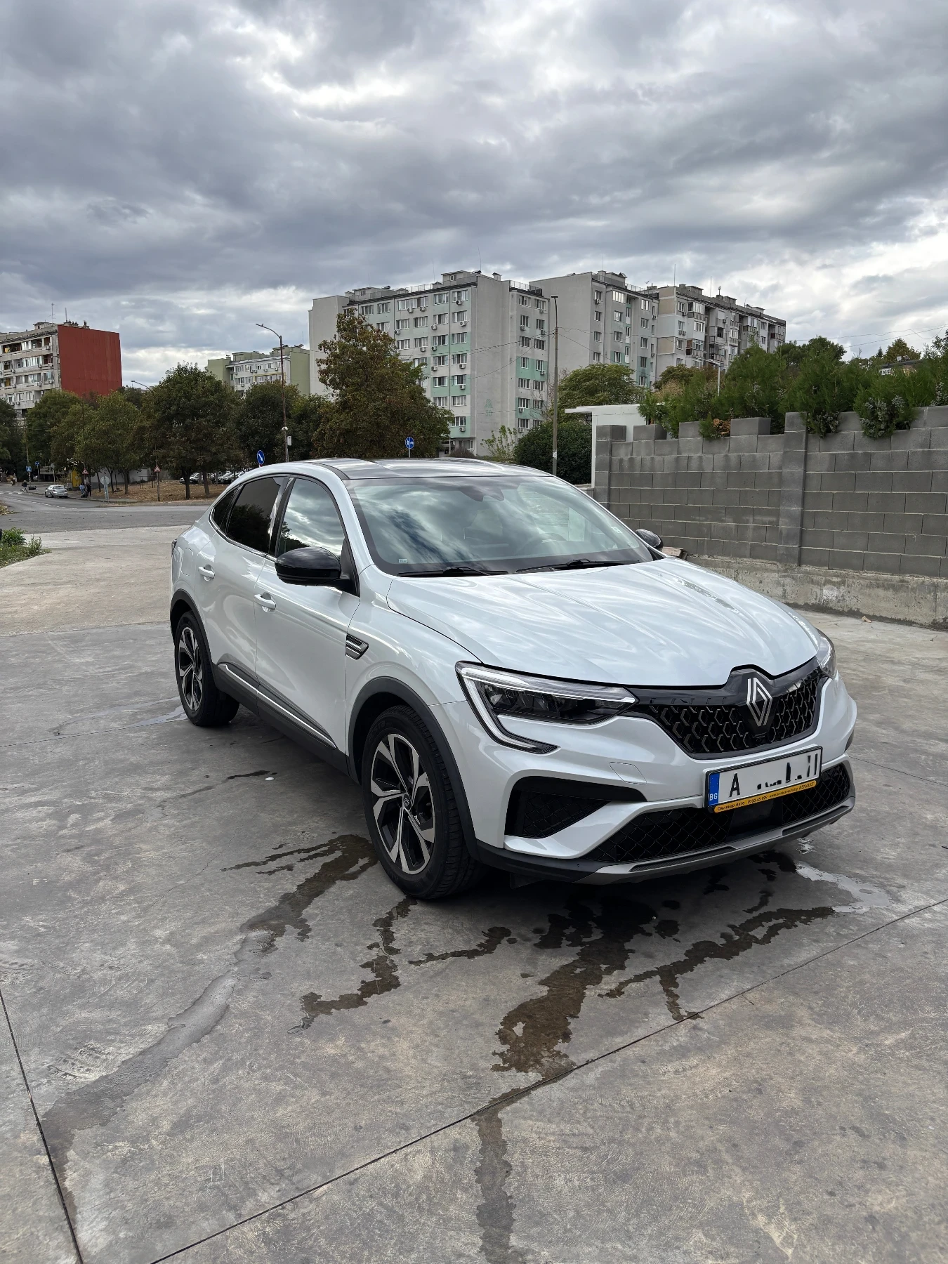 Renault Arkana mild hybrid EDC, снимка 5 - Автомобили и джипове - 56226847