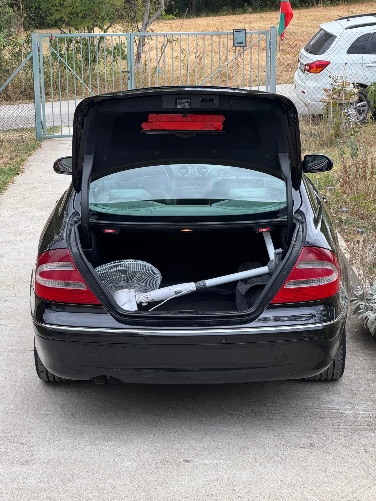 Mercedes-Benz CLK, снимка 6 - Автомобили и джипове - 56261727