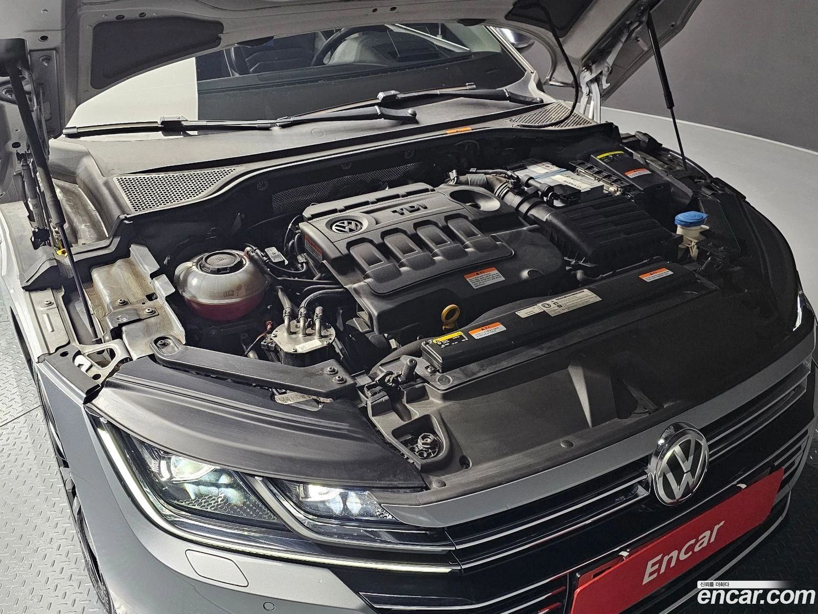 VW Arteon 2.0 TDI Prestige, снимка 6 - Автомобили и джипове - 56570533