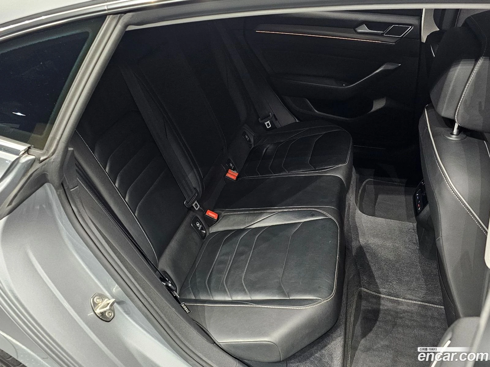 VW Arteon 2.0 TDI Prestige, снимка 11 - Автомобили и джипове - 56570533