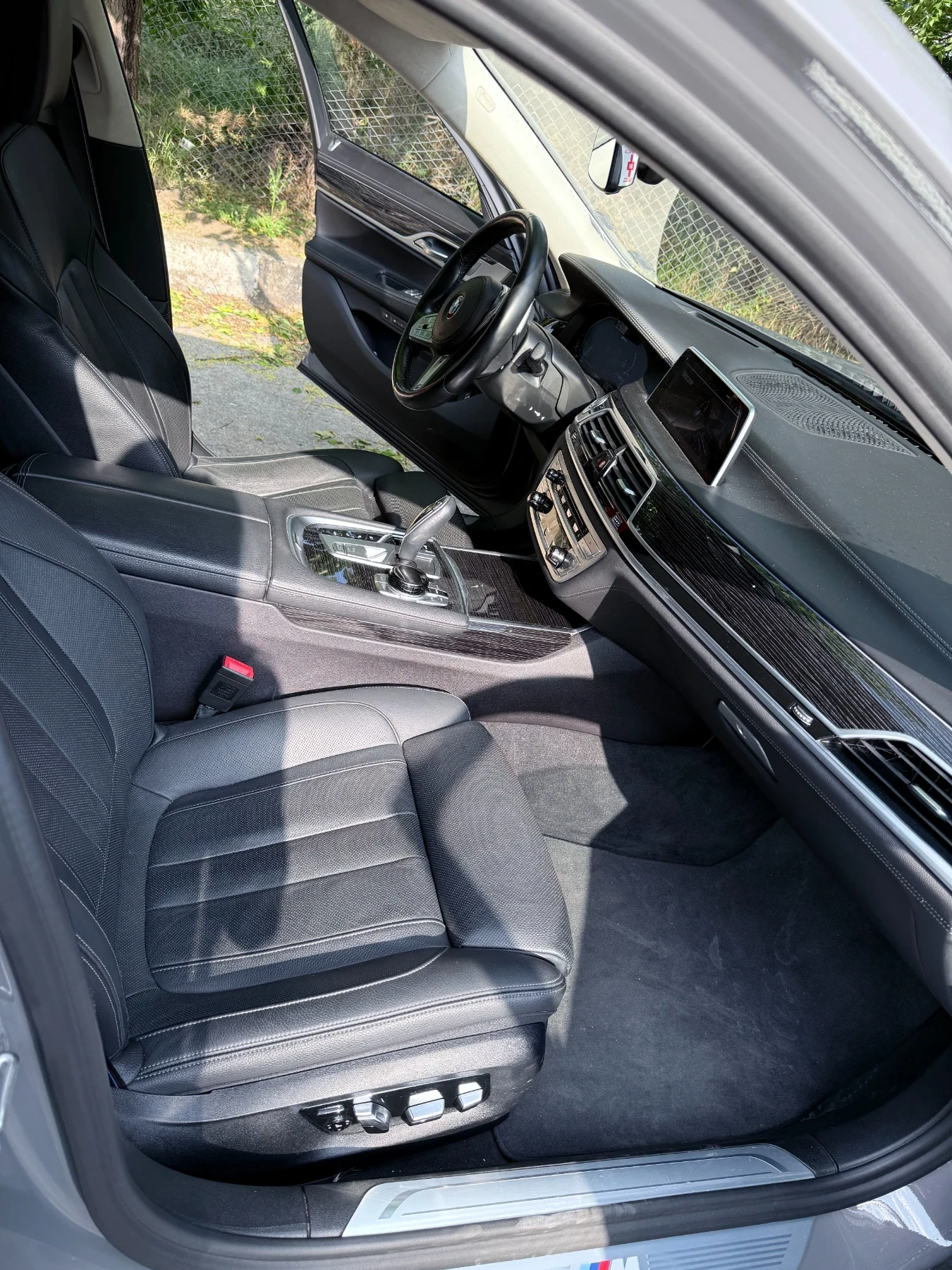 BMW 745 E Bernina Grey Mpack, снимка 9 - Автомобили и джипове - 56712968