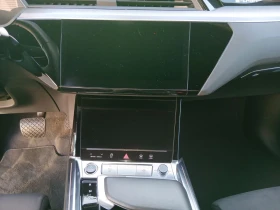 Audi Q8 E-TRON/340HP/SPORTBACK/ADVANCED/AHK/CAM/NAVI/212q, снимка 11