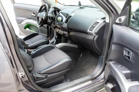 Mitsubishi Outlander 2.2 DI-D, снимка 11