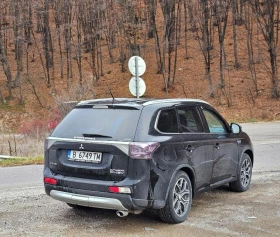     Mitsubishi Outlander PHEV+ Gas, 