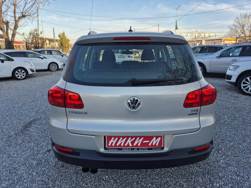 VW Tiguan 2.0TDI, снимка 4 - Автомобили и джипове - 48601775