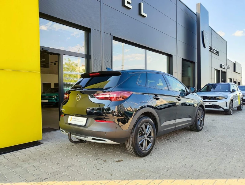 Opel Grandland X 2020 Edition 1.5 Diesel (130hp) AT8, снимка 6 - Автомобили и джипове - 51272135