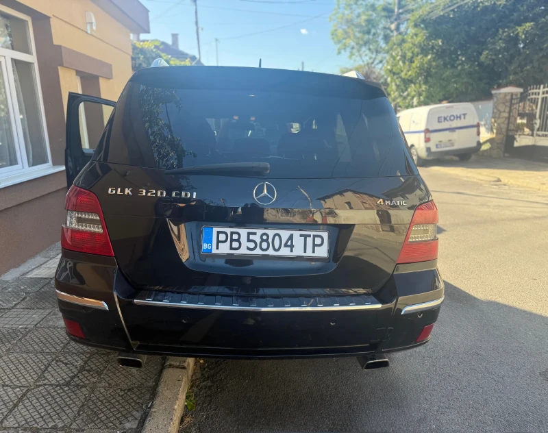 Mercedes-Benz GLK 320, снимка 12 - Автомобили и джипове - 51762292