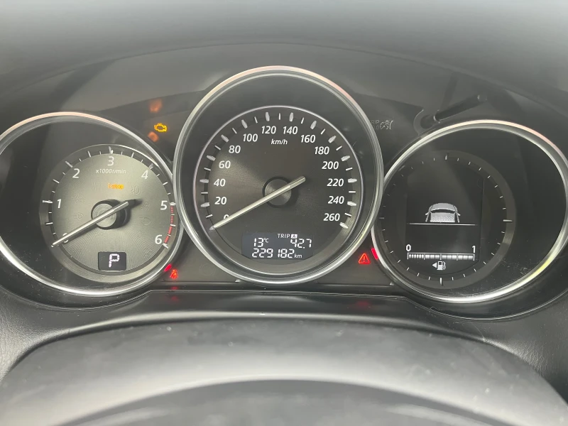 Mazda CX-5 2.2 / 4x4 Limited , снимка 8 - Автомобили и джипове - 52065015