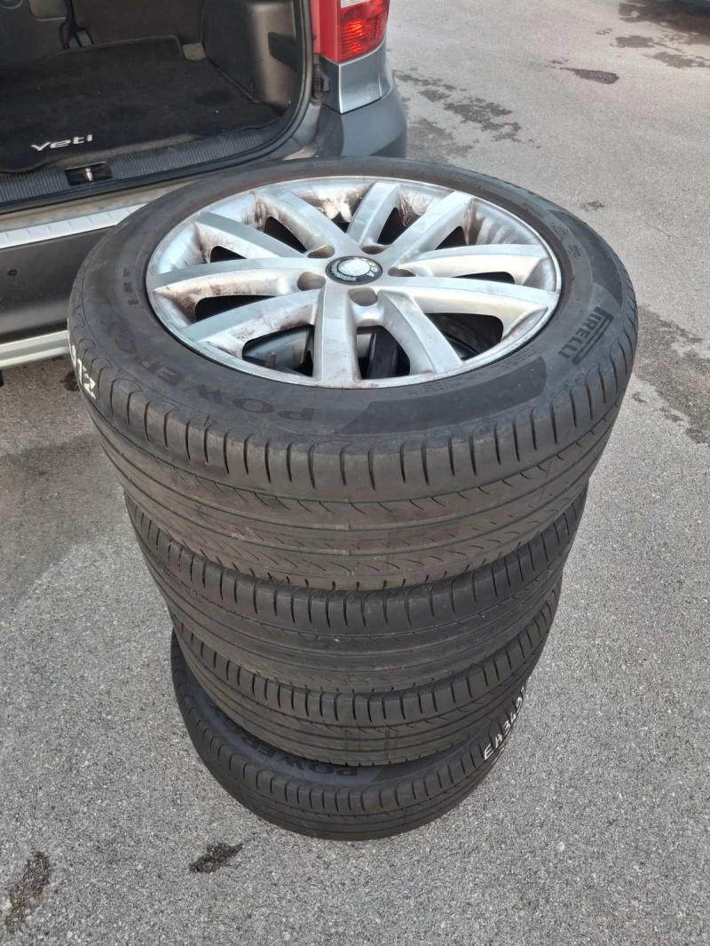 Skoda Yeti 2.0 TDI* 4x4* АВТОМАТИК* ПАНОРАМА* NAVI, снимка 17 - Автомобили и джипове - 52307804