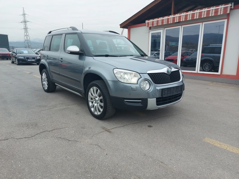 Skoda Yeti 2.0 TDI* 4x4* АВТОМАТИК* ПАНОРАМА* NAVI, снимка 3 - Автомобили и джипове - 52307804