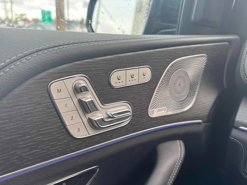 Mercedes-Benz GLE 53 4MATIC * CARFAX * БЕЗ ПЪРВОНАЧАЛНА ВНОСКА, снимка 11 - Автомобили и джипове - 52583202