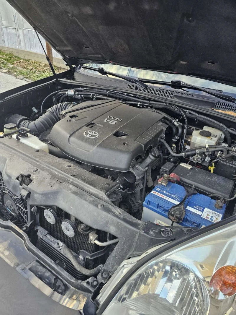 Toyota Land cruiser 120 4.0 benzin чисто нов уникат, снимка 10 - Автомобили и джипове - 52838947