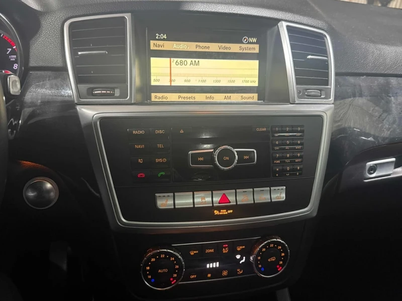 Mercedes-Benz ML 350 2012 * CARFAX * ОТ ПРЕДСТАВИТЕЛСТВО, снимка 9 - Автомобили и джипове - 53232270