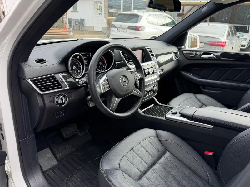 Mercedes-Benz GL 350 4Matic AMG-Pack УНИКАЛНА, снимка 14 - Автомобили и джипове - 53264269