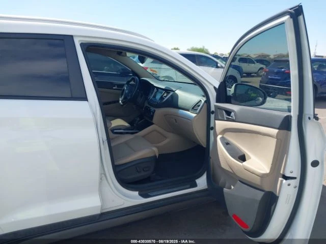 Hyundai Tucson LIMITED* 4x4* КОЖА* KEYLESS* ПОДГРЕВ*  - изображение 10