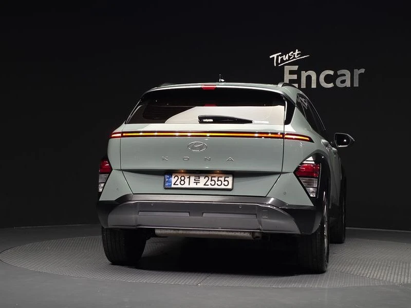 Hyundai Kona * 1.6TURBO* 2WD* PREMIUM* ЦЕНАДОБГ* , снимка 4 - Автомобили и джипове - 55603727