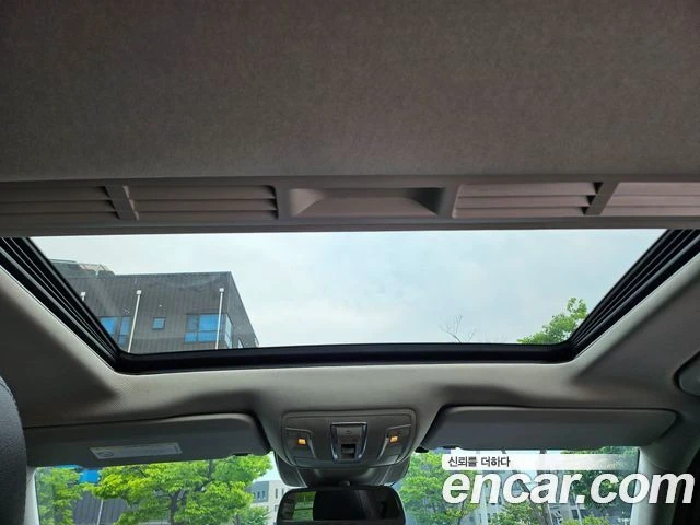 Mercedes-Benz GLE 250, снимка 17 - Автомобили и джипове - 56077622