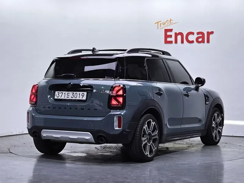 Mini Countryman S All4 Classic Lite, снимка 2 - Автомобили и джипове - 56116389