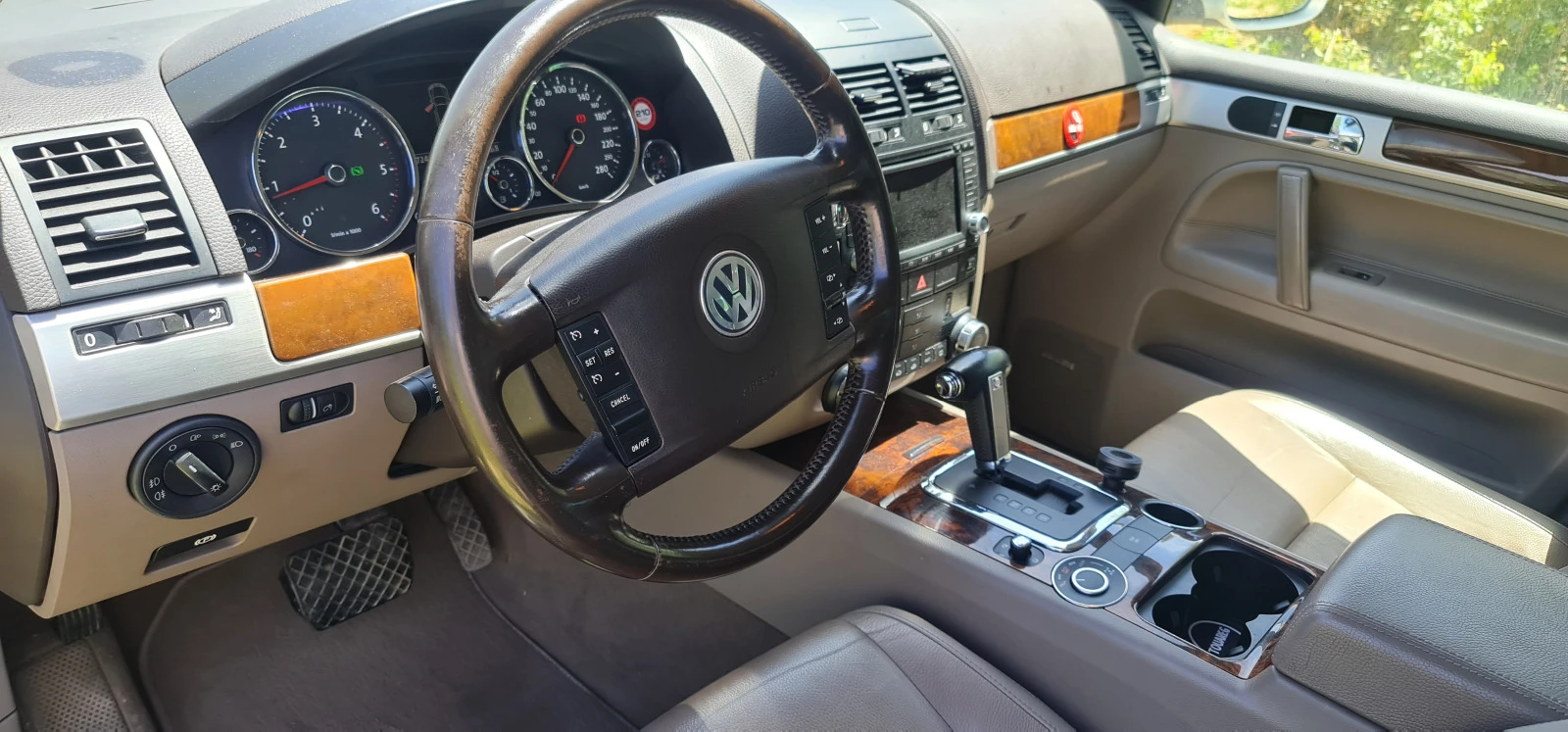 VW Touareg 3.0 TDI  - изображение 9