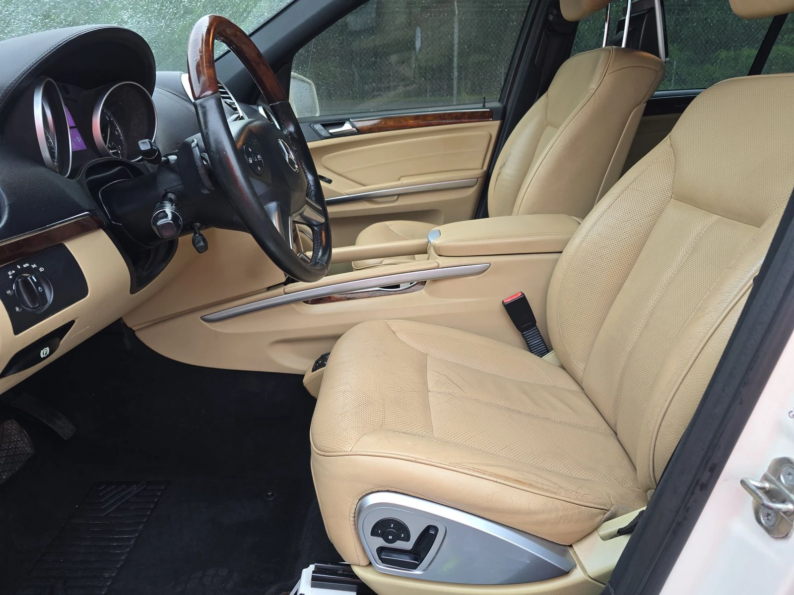 Mercedes-Benz GL 500 AMG* ТВ* 7МЕСТА* ОБУДХ* ПОДГРЕВ* HARMAN* ПАМЕТ* KE - изображение 10