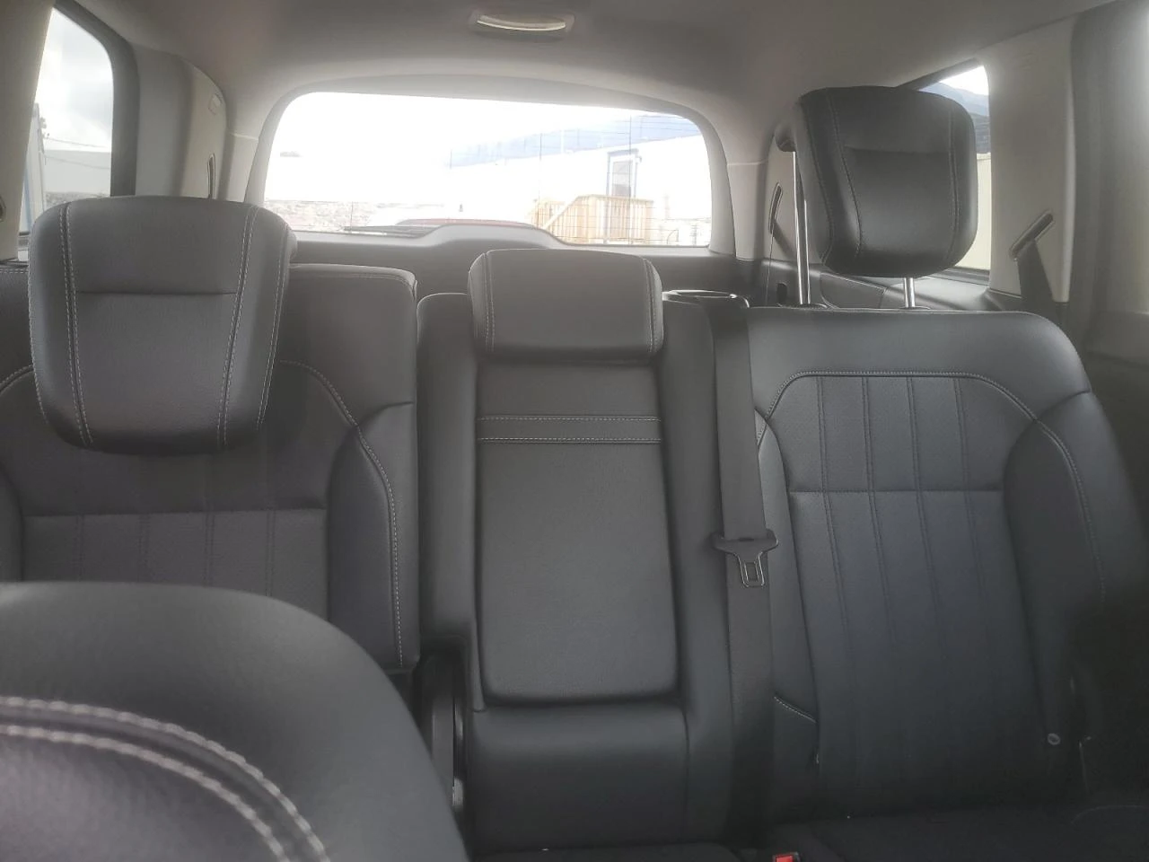 Mercedes-Benz GL 450 4MATIC* HARMAN/KARDON* ПАНО* ОБДУХ* 7 МЕСТНА - изображение 10