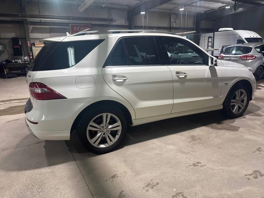Mercedes-Benz ML 350 2012 * CARFAX * ОТ ПРЕДСТАВИТЕЛСТВО - изображение 4